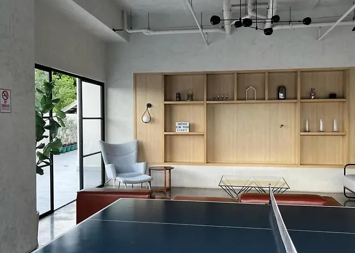 Aparthotel Modern At The Median In Near It Park 4*
