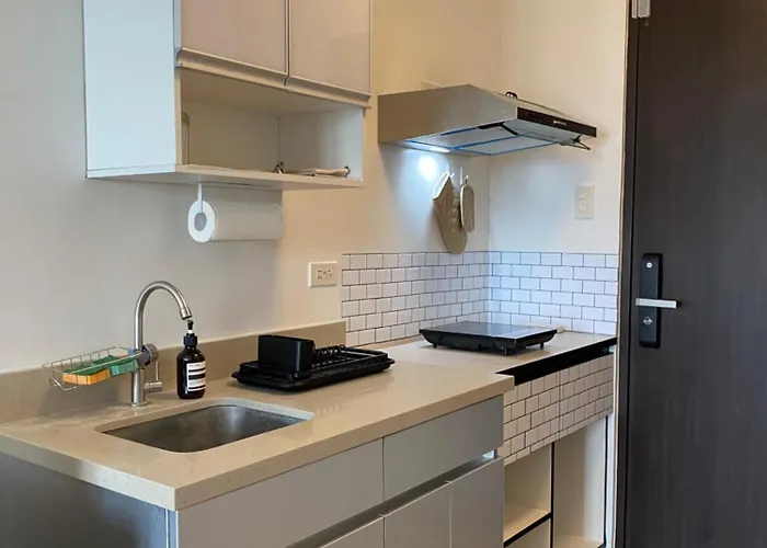 Modern At The Median In Near It Park Aparthotel 4*
